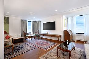 The Ambassador, Mumbai