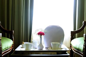 The Ambassador, Mumbai