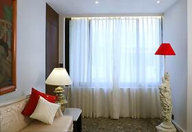 The Ambassador, Mumbai