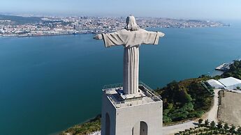 Legendary Lisboa Suites