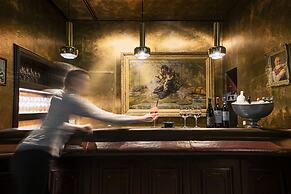 Hotel Holt - The Art Hotel