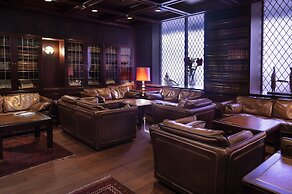 Hotel Holt - The Art Hotel