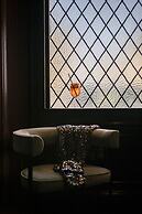 Hotel Holt - The Art Hotel