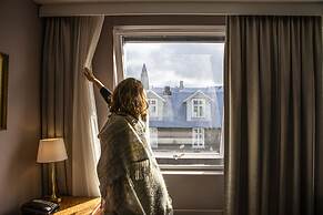 Hotel Holt - The Art Hotel