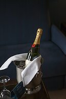 Hotel Holt - The Art Hotel