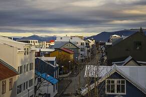 Hotel Holt - The Art Hotel