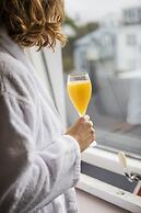 Hotel Holt - The Art Hotel