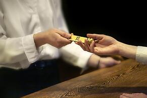 Hotel Holt - The Art Hotel