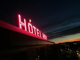 Hotel Holt - The Art Hotel