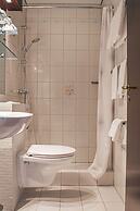 Hotel Holt - The Art Hotel