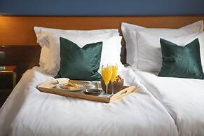 Hotel Holt - The Art Hotel