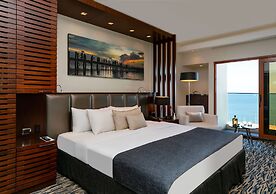 Carlton Tel Aviv Hotel