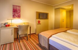 Leonardo Hotel Köln