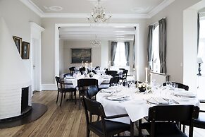Skjalm Hvide Hotel