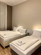 Colour Hotel