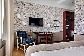 Best Western Plus Grand Hotel