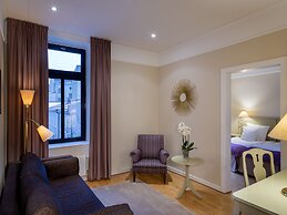 Best Western Plus Grand Hotel