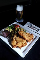 FOUR Munich Neue Messe