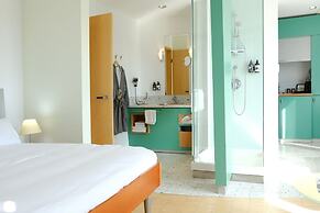 FOUR Munich Neue Messe