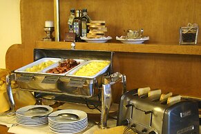 Ramada by Wyndham Naples