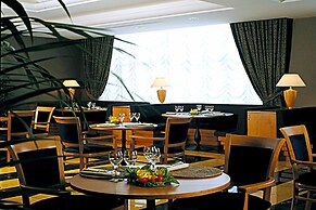 Ramada by Wyndham Naples