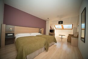 Oroel Hotel & SPA