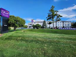 Sleep Inn & Suites Bay View Acme - Travers City