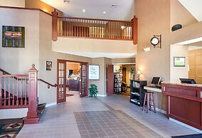 Sleep Inn & Suites Bay View Acme - Travers City