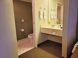 Sleep Inn & Suites Bay View Acme - Travers City