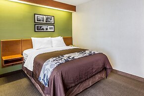Sleep Inn & Suites Bay View Acme - Travers City