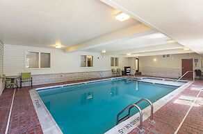 Sleep Inn & Suites Bay View Acme - Travers City