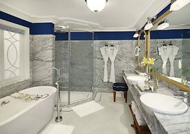 Taj Fort Aguada Resort & Spa, Goa