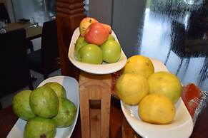 Vivanta Colombo, Airport Garden
