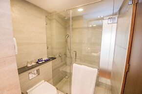 Vivanta Colombo, Airport Garden