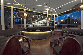 Vivanta Colombo, Airport Garden