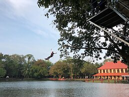 Taj Kumarakom Resort & Spa, Kerala