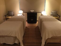 Taj Kumarakom Resort & Spa, Kerala