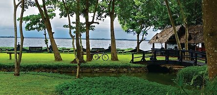 Taj Kumarakom Resort & Spa, Kerala