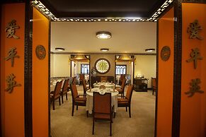 Ambassador, New Delhi - IHCL SeleQtions