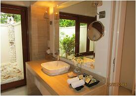 Taj Coral Reef Resort & Spa Maldives – A Premium All Inclusive Resort