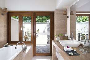 Taj Coral Reef Resort & Spa Maldives – A Premium All Inclusive Resort