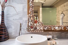 Taj Coral Reef Resort & Spa Maldives – A Premium All Inclusive Resort