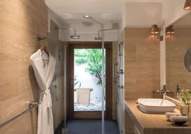 Taj Coral Reef Resort & Spa Maldives – A Premium All Inclusive Resort