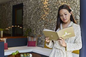 Taj Coral Reef Resort & Spa Maldives – A Premium All Inclusive Resort