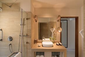 Taj Coral Reef Resort & Spa Maldives – A Premium All Inclusive Resort