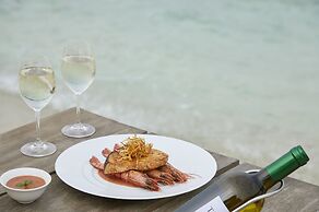 Taj Coral Reef Resort & Spa Maldives – A Premium All Inclusive Resort