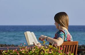 Taj Coral Reef Resort & Spa Maldives – A Premium All Inclusive Resort