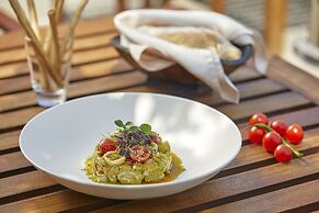 Taj Coral Reef Resort & Spa Maldives – A Premium All Inclusive Resort