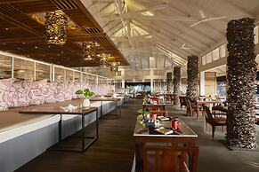 Taj Coral Reef Resort & Spa Maldives – A Premium All Inclusive Resort