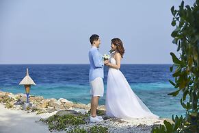 Taj Coral Reef Resort & Spa Maldives – A Premium All Inclusive Resort